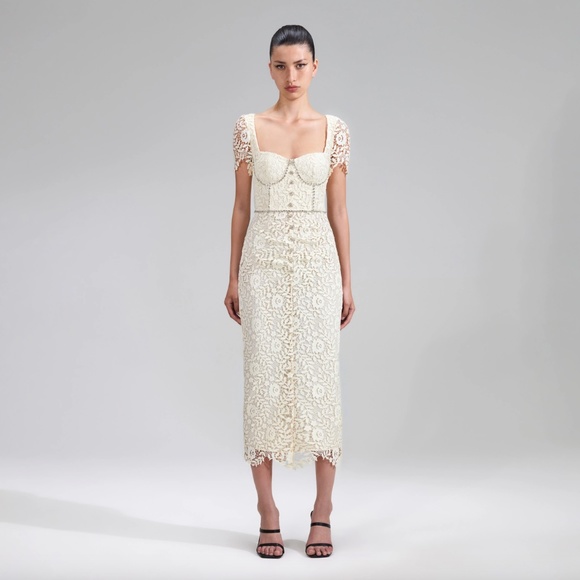 NWT $585 Self-Portrait Cream Rose Lace & Crystal Midi-Dress in cream! - Picture 1 of 11